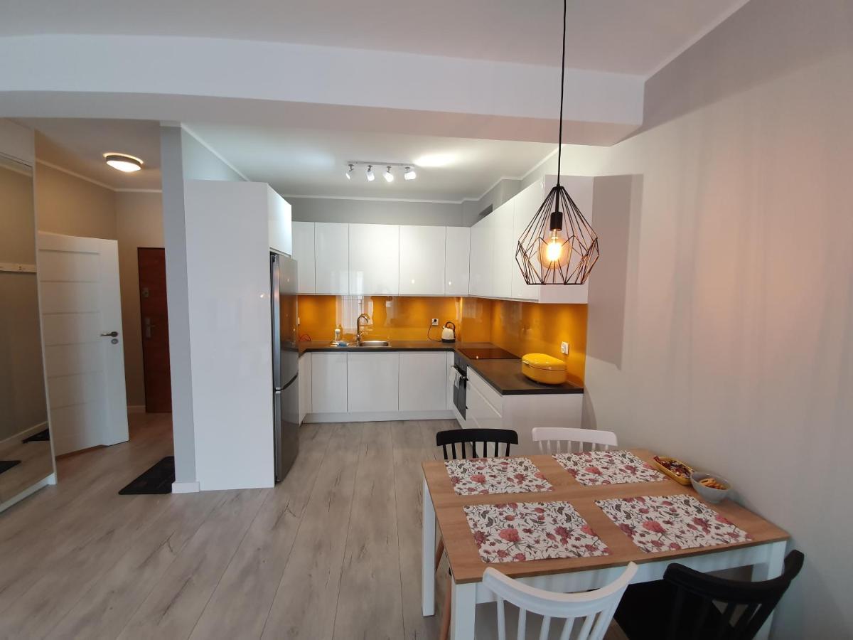 Apartament Sloneczny Air Conditioning سووبسك المظهر الخارجي الصورة